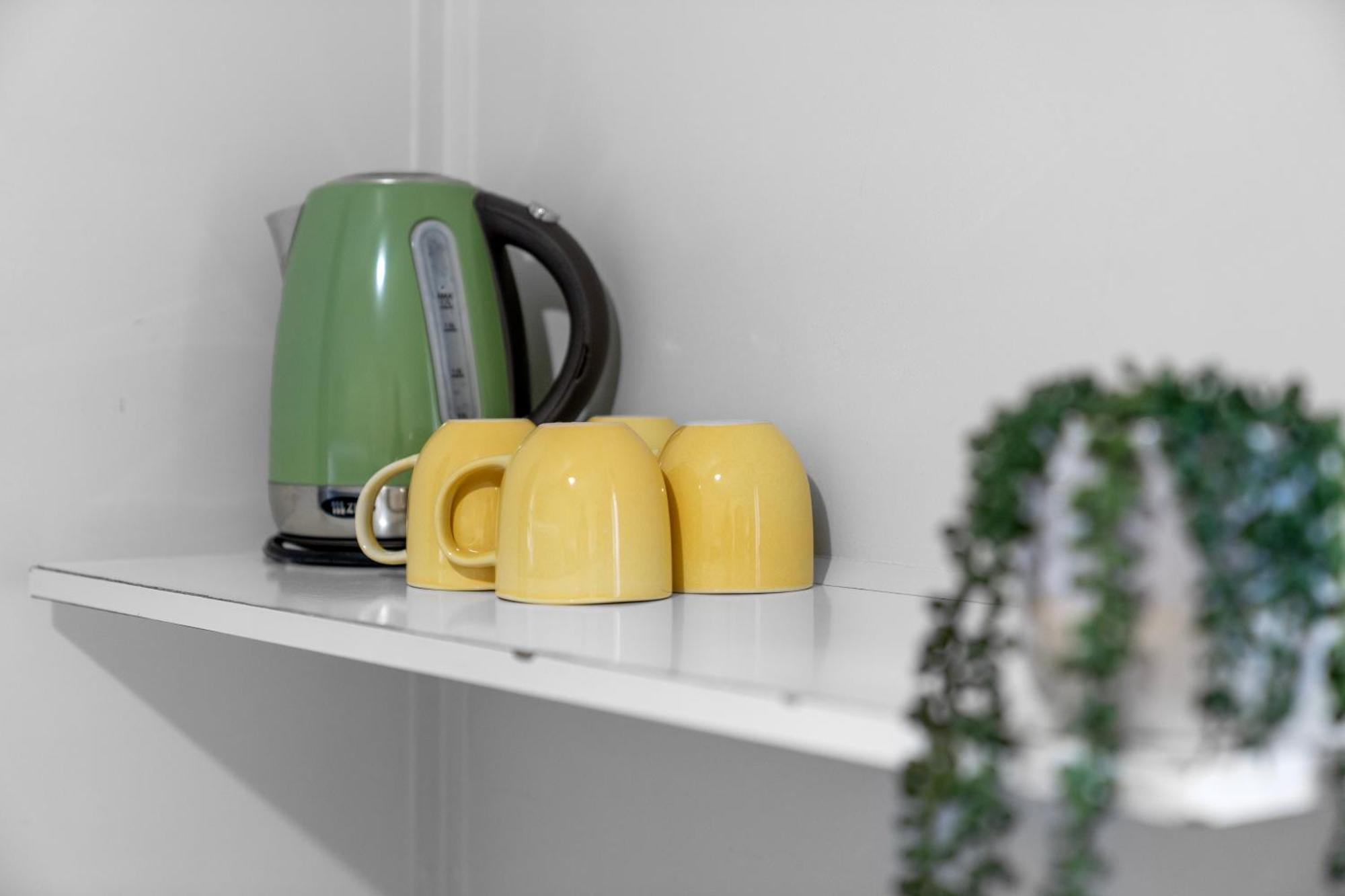 Tasman Holiday Parks พิคตัน ภายนอก รูปภาพ A kettle